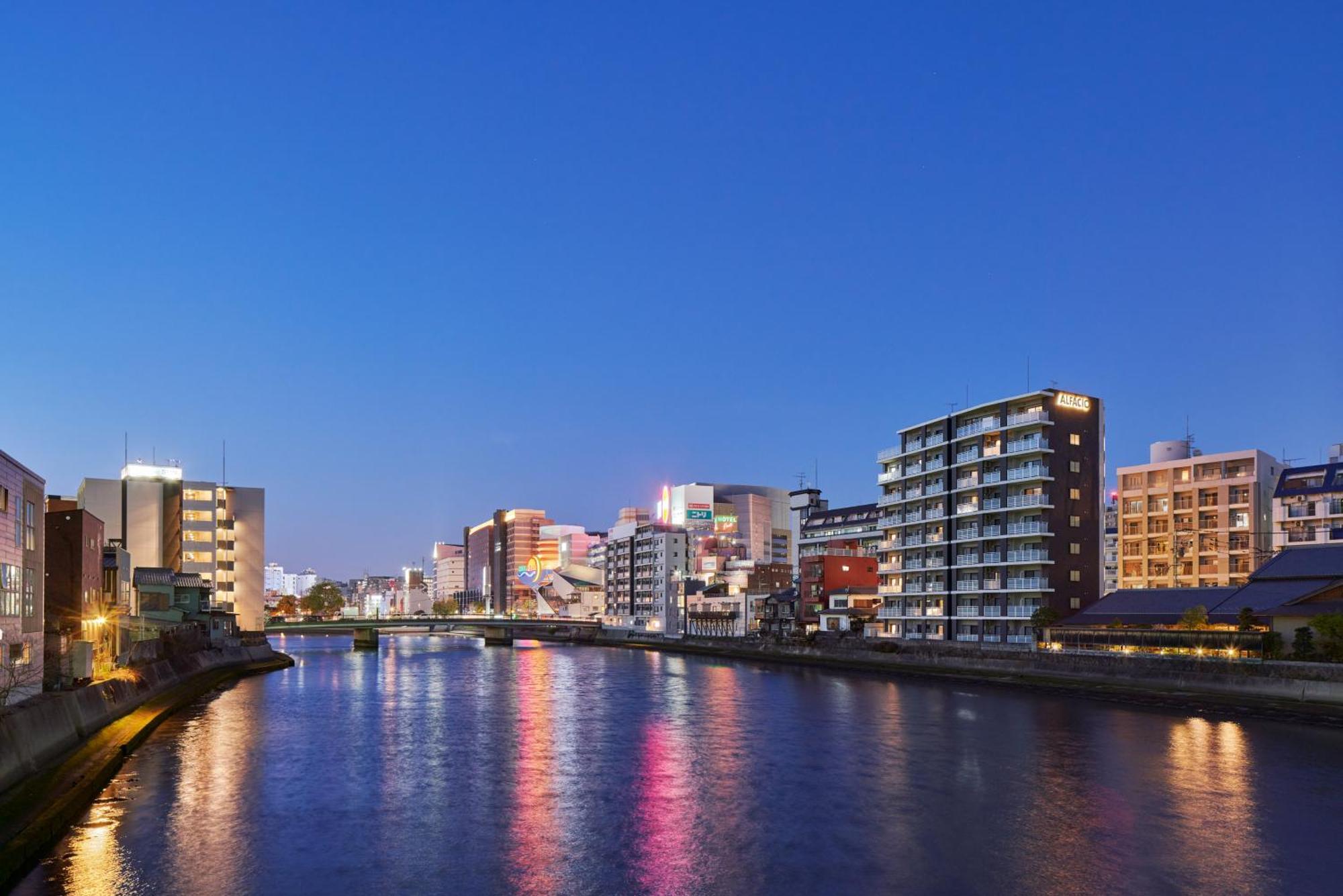 Alfacio Riverside Stay Hakata 후쿠오카 외부 사진